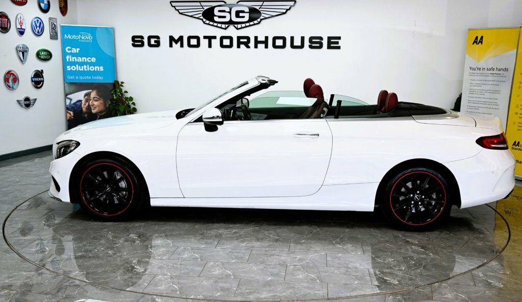 Mercedes-Benz C Class 2L Amg Line White #4