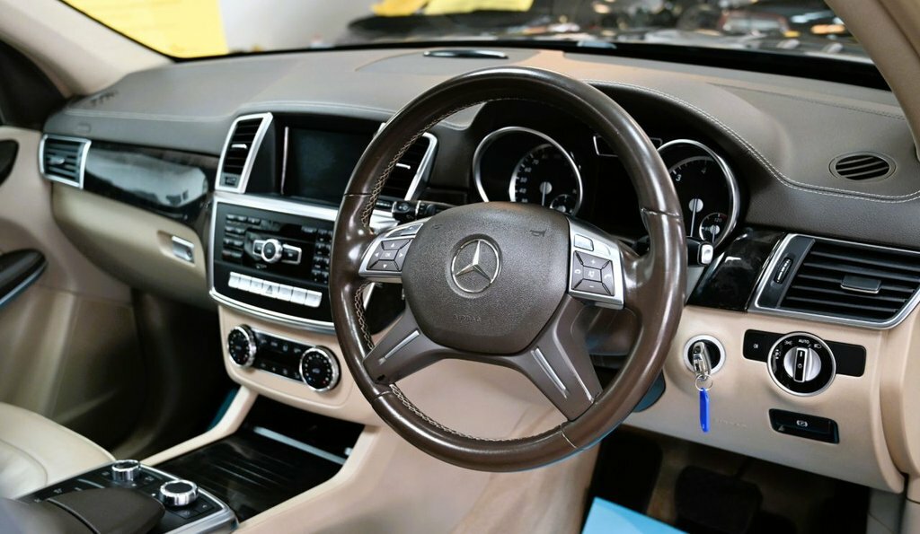 Mercedes-Benz GL Class 2013 5.5 Gl63 Amg 557 Bhp Silver #13