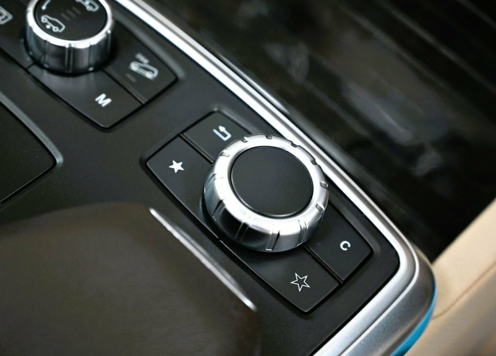 Mercedes-Benz GL Class 2013 5.5 Gl63 Amg 557 Bhp Silver #30