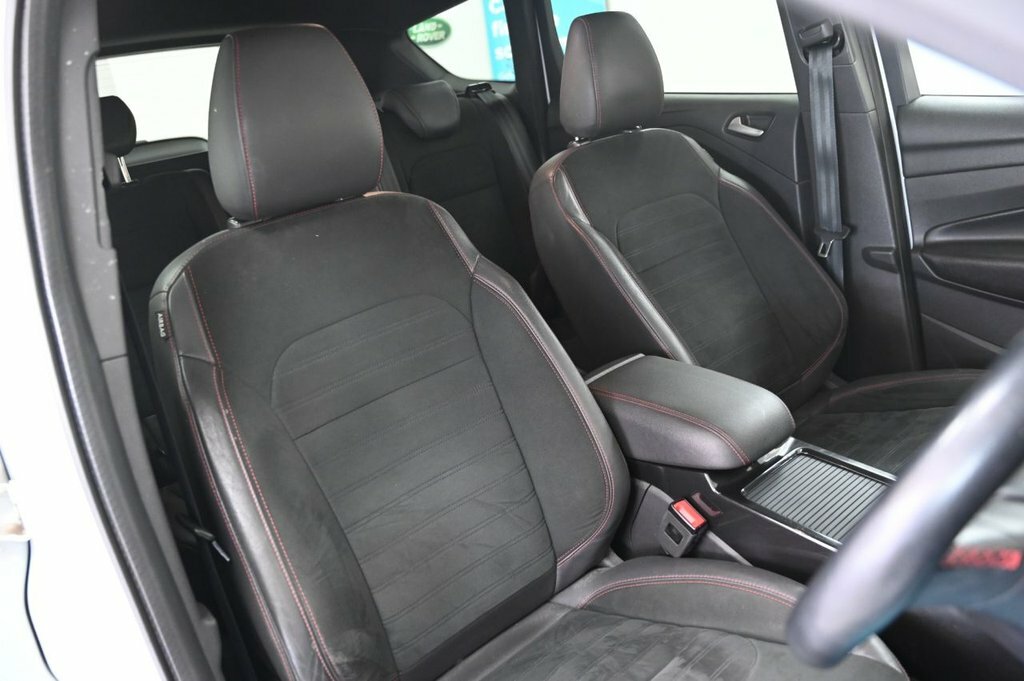 Ford Kuga 1.5L St-line White #4