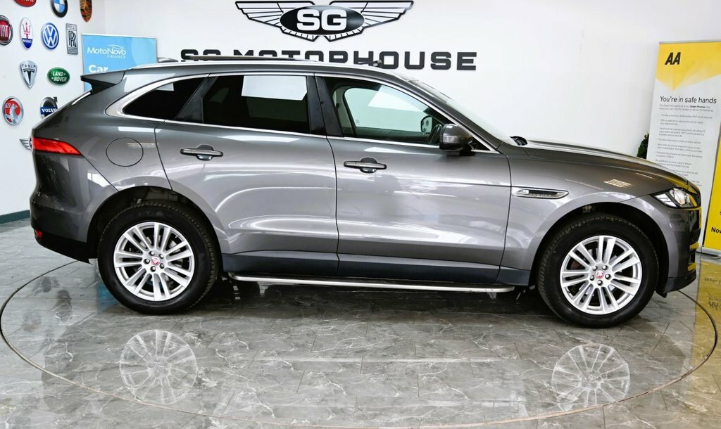 Jaguar F-Pace 2L Portfolio Grey #6