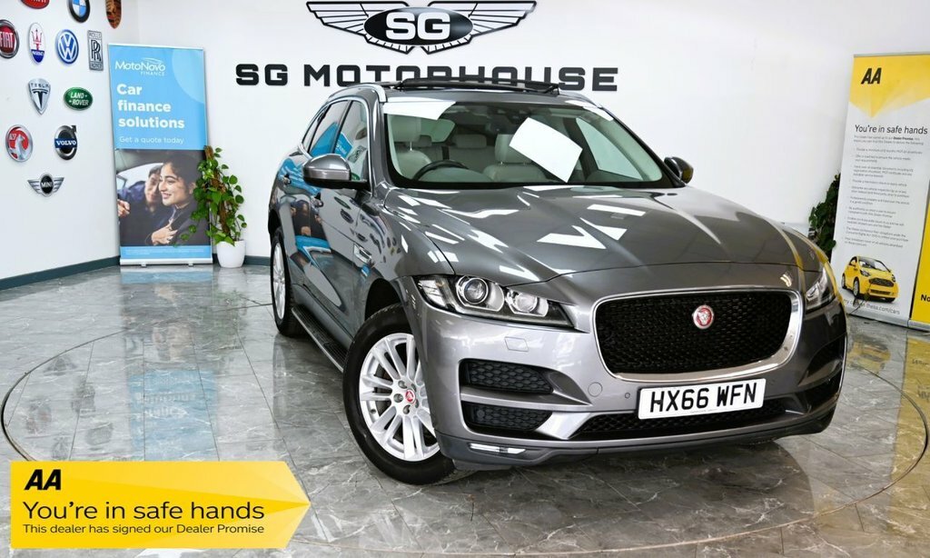 Jaguar F-Pace 2L Portfolio Grey