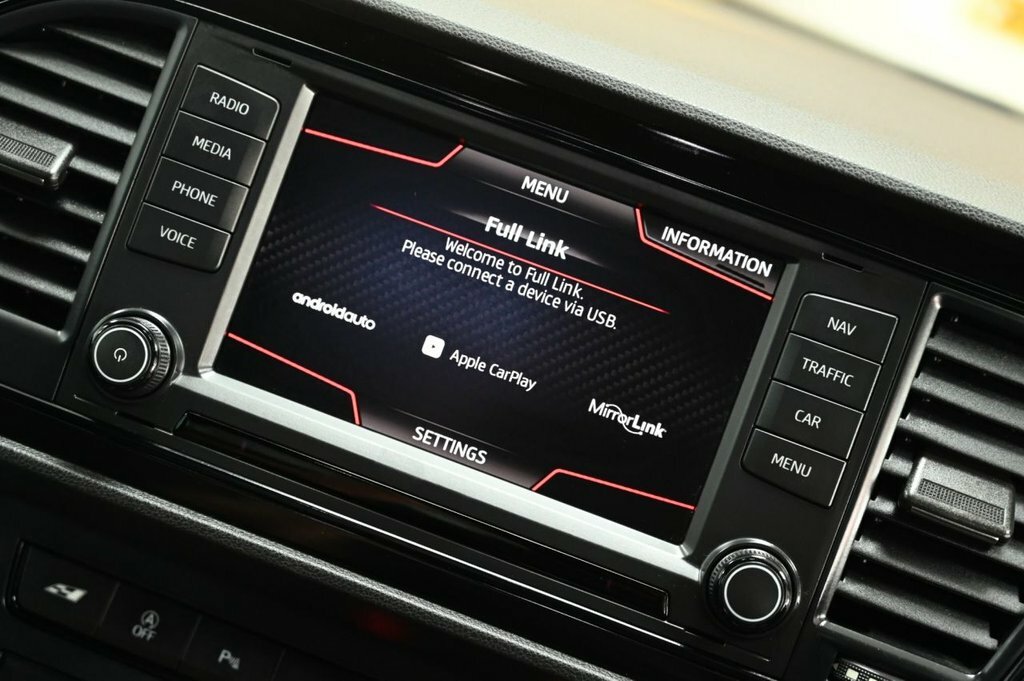 Seat Leon 2L Cupra 290 Black White #4