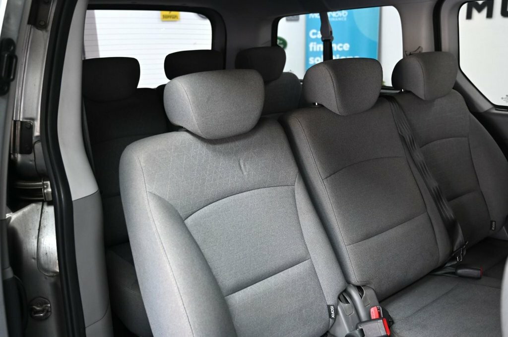 Hyundai I800 2.5L Se Silver #5