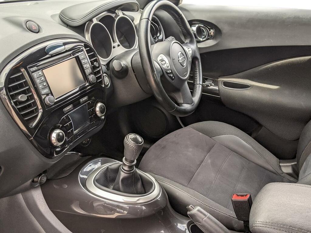 Nissan Juke Suv 1.6 Bose Personal Edition Xtron Euro 6 20 White #11