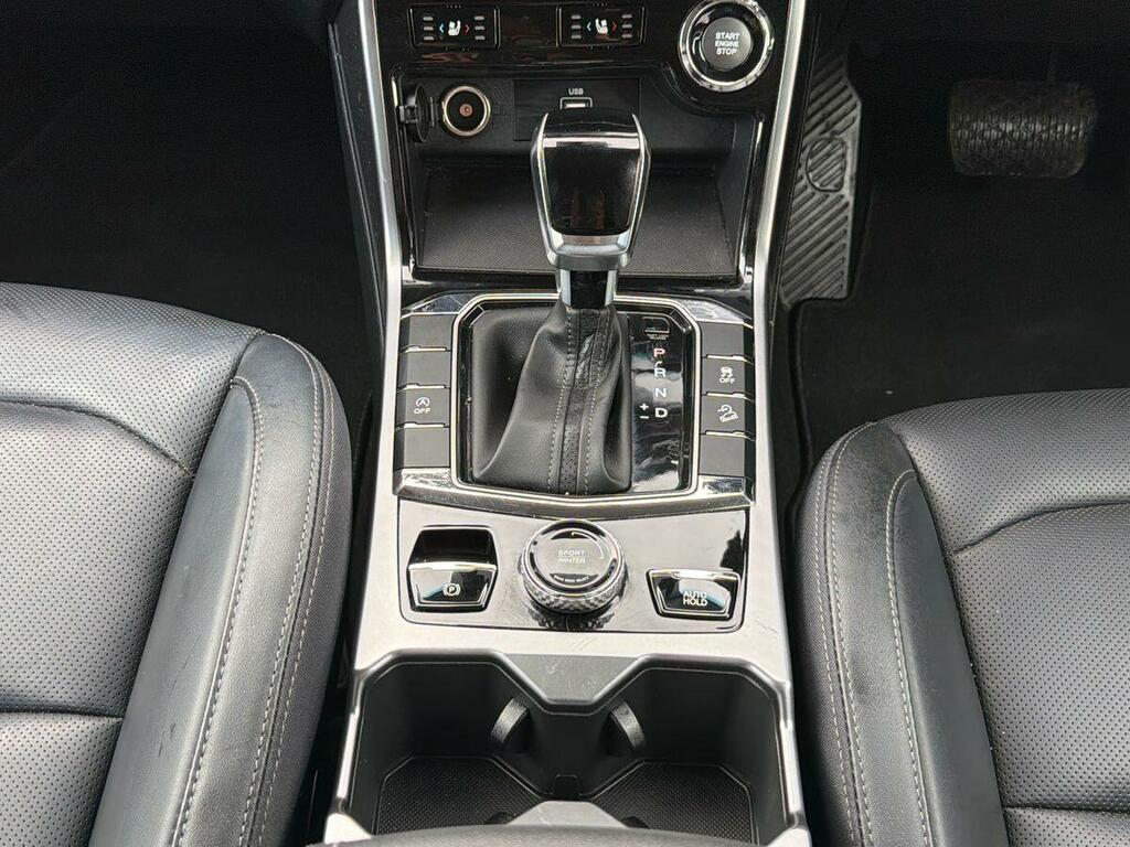 SsangYong Korando 1.5 Ultimate Suv Euro 6 Ss 163 White #28