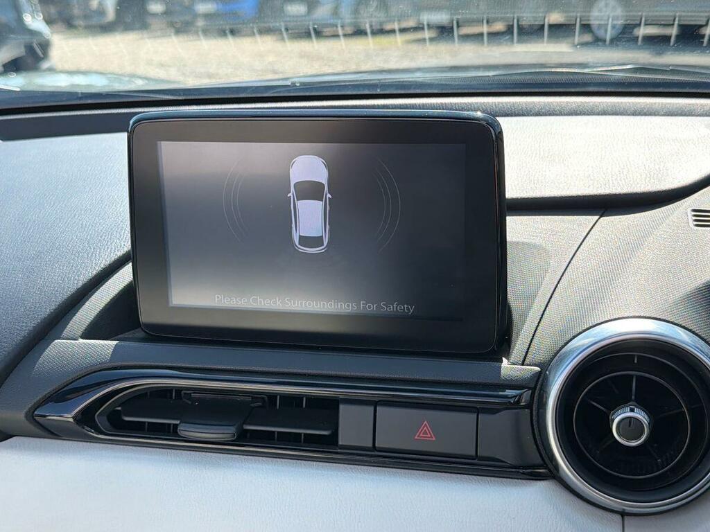 Mazda MX-5 Manual #20