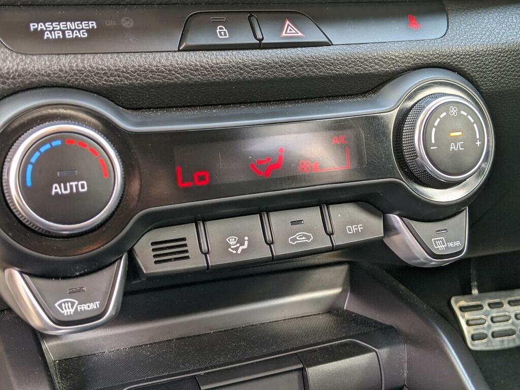 Kia Stonic 2 Grey #21