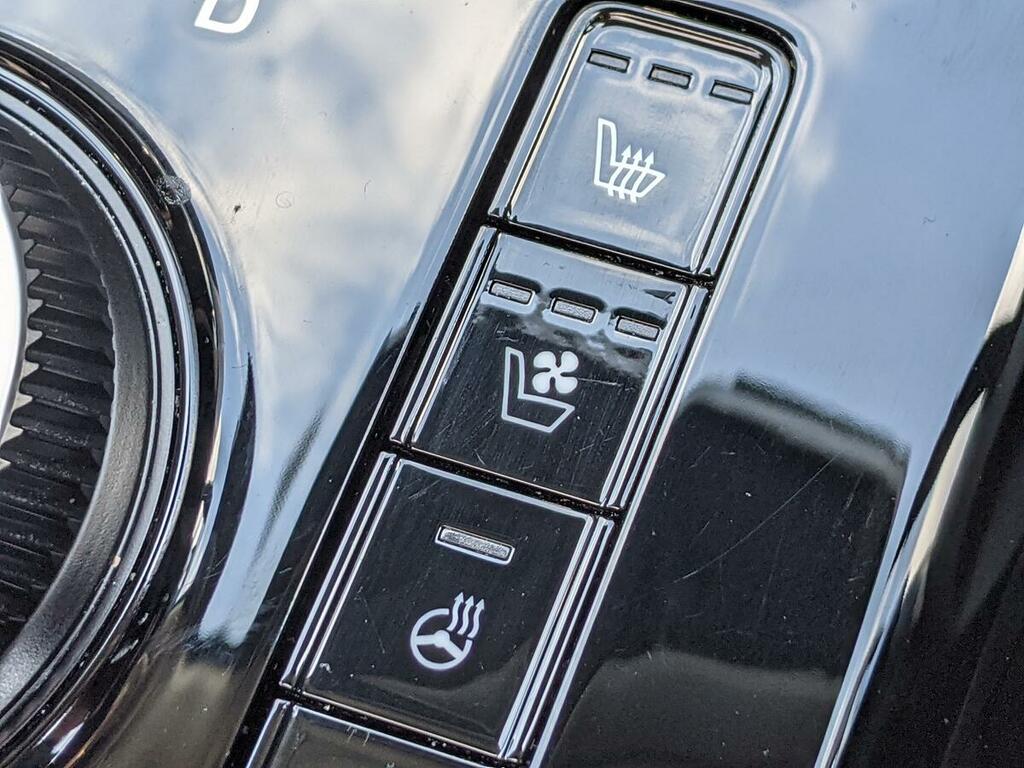 Kia e-Niro 2 Black #24