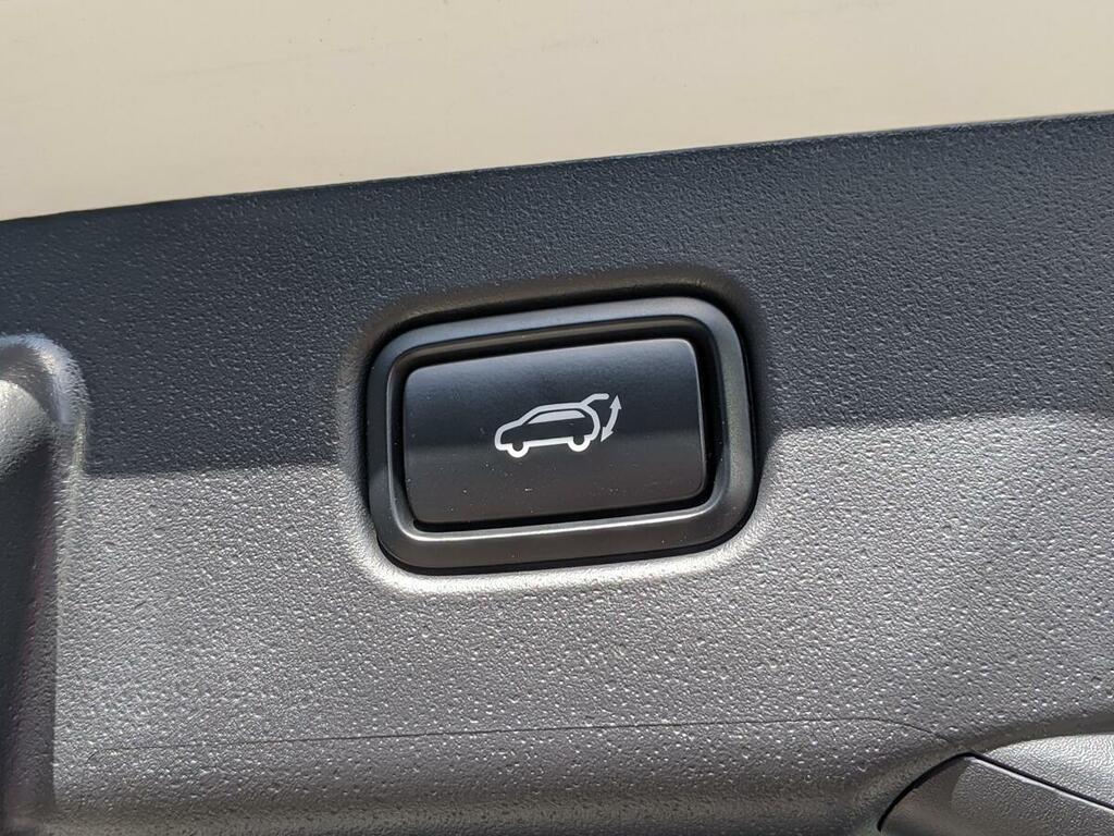 Kia e-Niro 2 Black #26