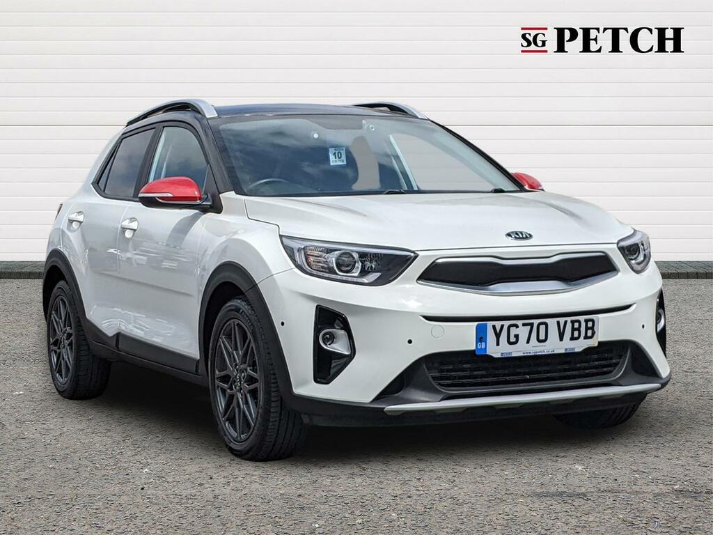 Kia Stonic Maxx White #1