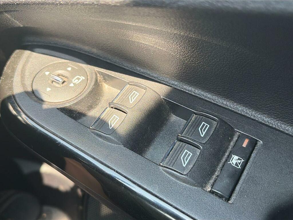 Ford B-Max Titanium Automatic 5dr Petrol Gold #21