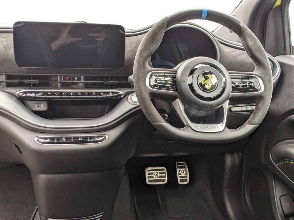 Abarth 500 114Kw Scorpionissima 42.2Kwh #10