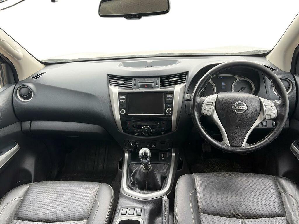 Nissan Navara Dci Tekna Shr Dcb Silver #11
