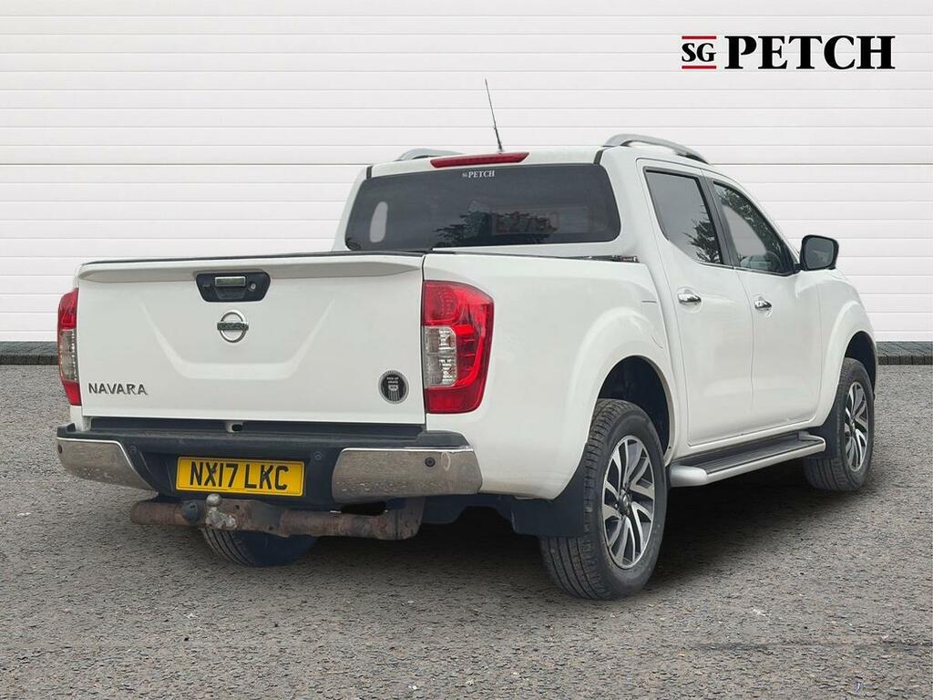 Nissan Navara Automatic Orange #3