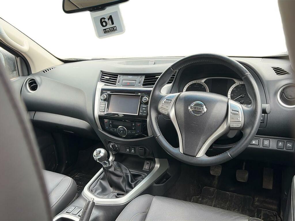 Nissan Navara Automatic Orange #12