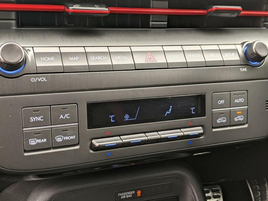 Hyundai Kona Hatchback Blue #23