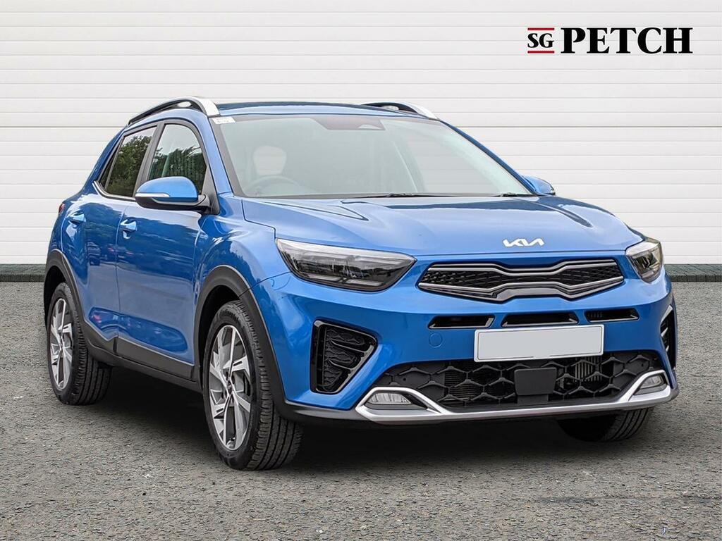 Kia Stonic Petrol Black #1