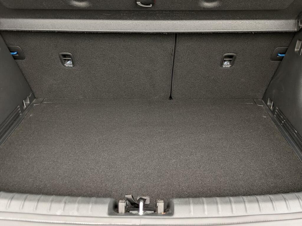 Kia Stonic Petrol Black #18