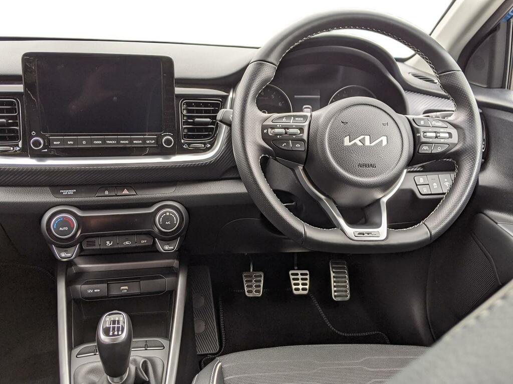 Kia Stonic Petrol Black #12