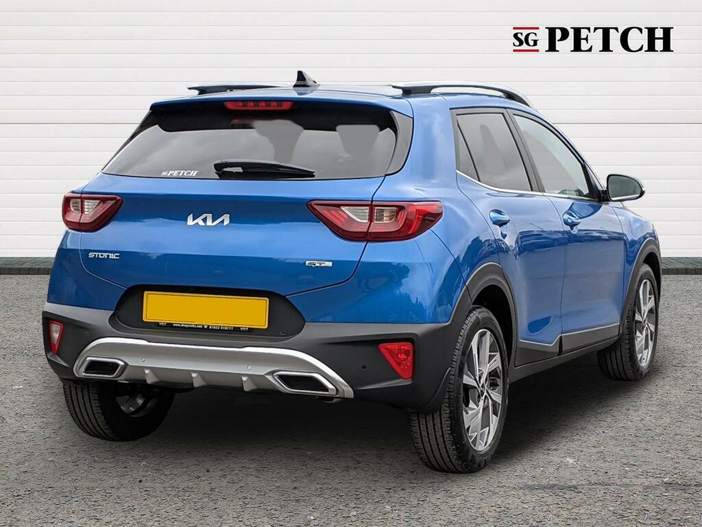 Kia Stonic Petrol Black #3