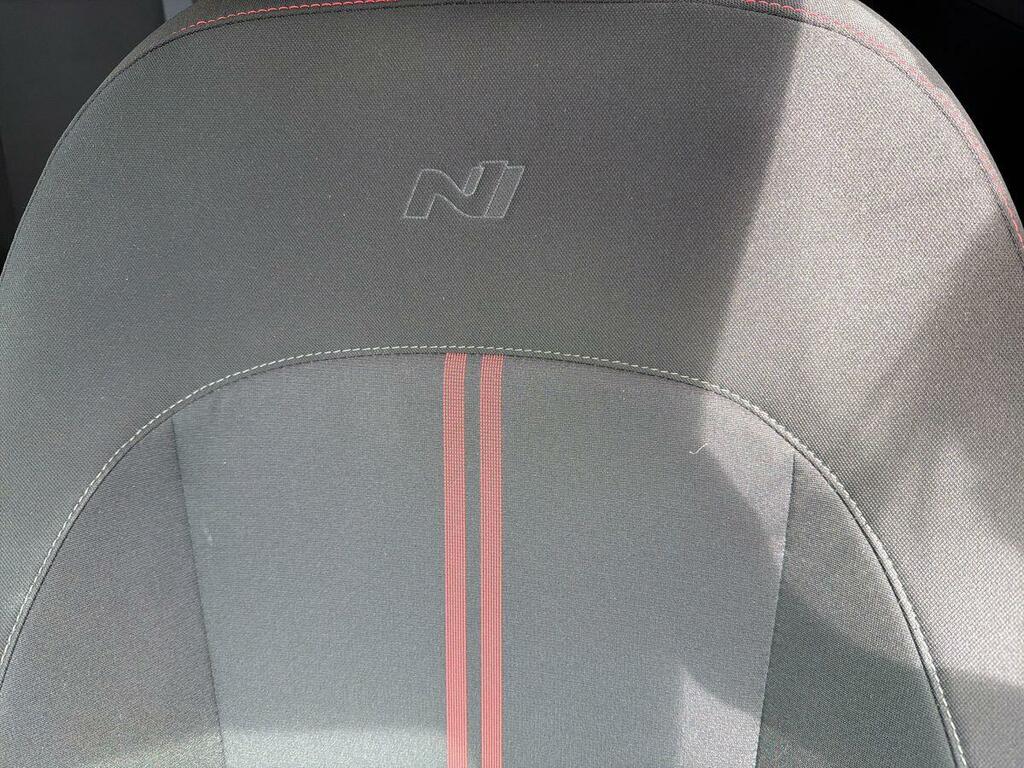 Hyundai Kona Advance Grey #37