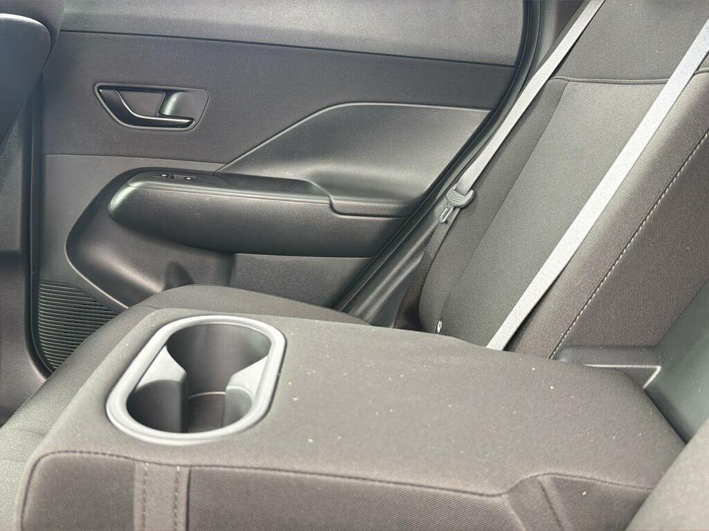 Hyundai Kona Advance Grey #24