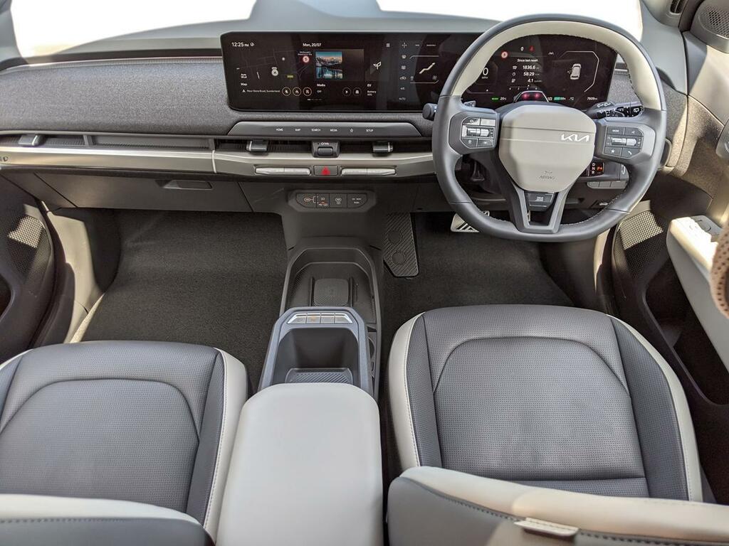Kia EV3 148Kw Gt-line 81.4Kwh Orange #11