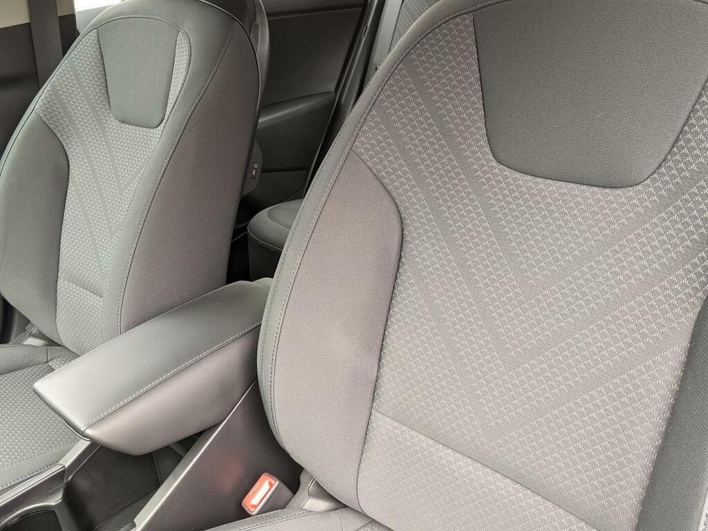 Kia Niro Kia Niro 2 White #16