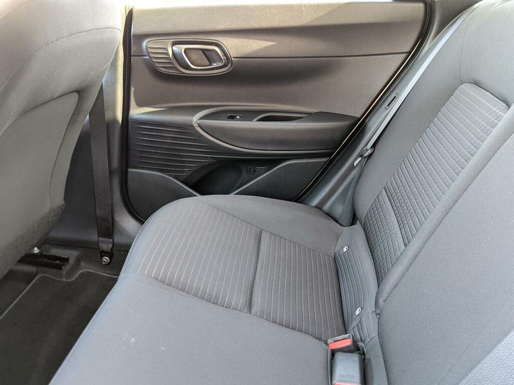 Hyundai I20 Se Connect White #13