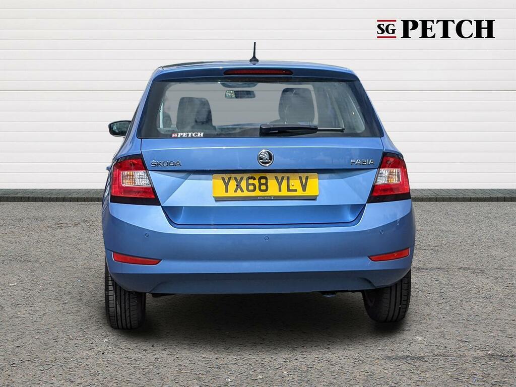 Skoda Fabia 1.0 Tsi Se L Silver #4