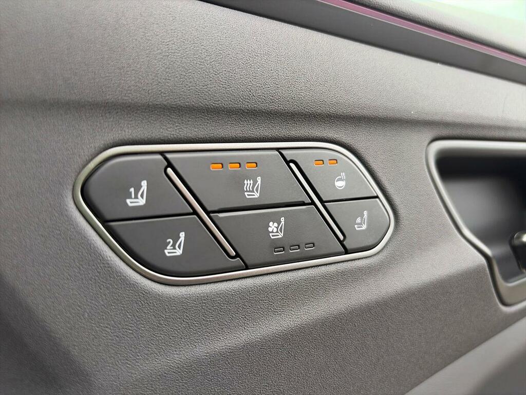 Kia 160Kw Gt-line S 81.4Kwh Black #24