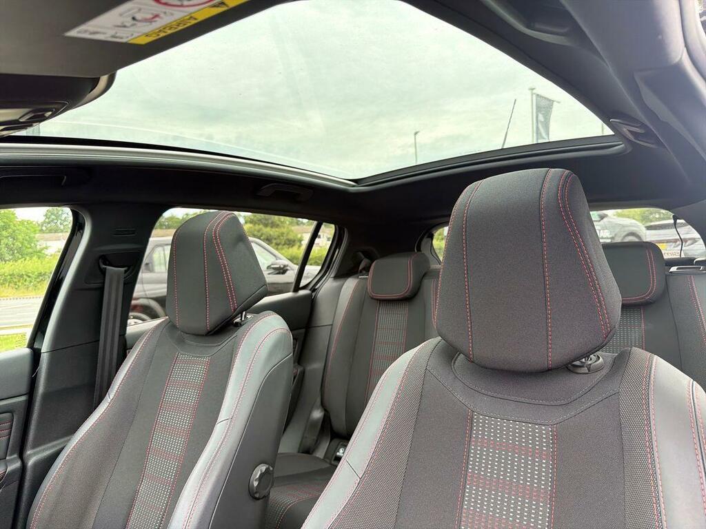 Peugeot 308 1.5 Bluehdi 130 Tech Edition E White #28