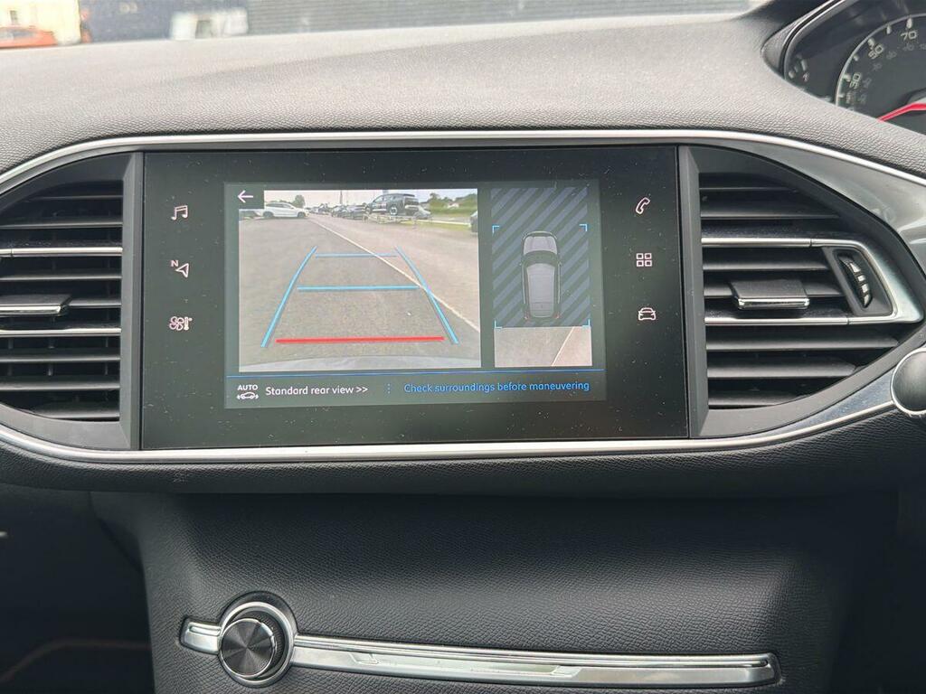 Peugeot 308 1.5 Bluehdi 130 Tech Edition E White #19
