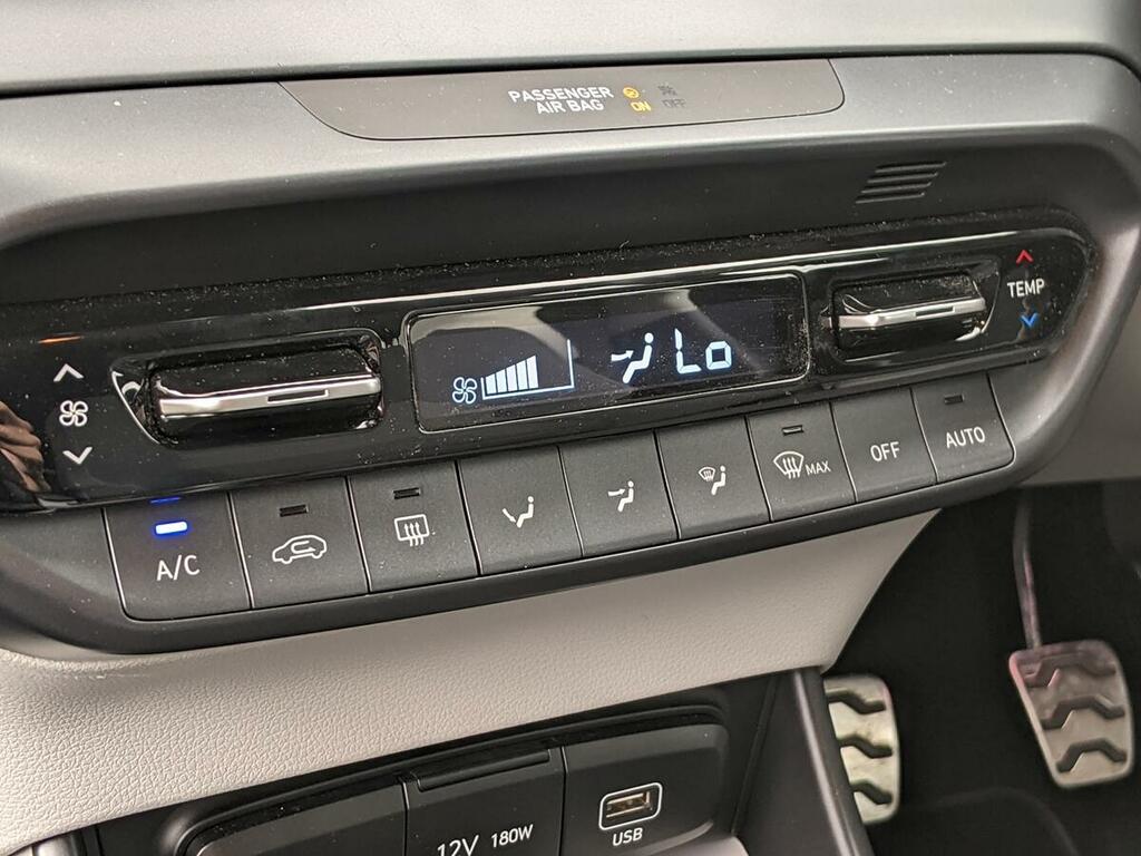 Hyundai Bayon 1.0 Tgdi Premium Grey #23