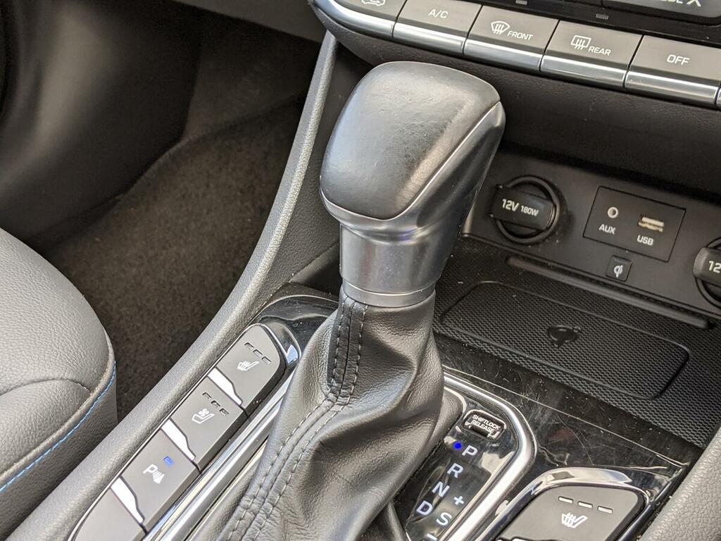 Hyundai Ioniq Premium Silver #25