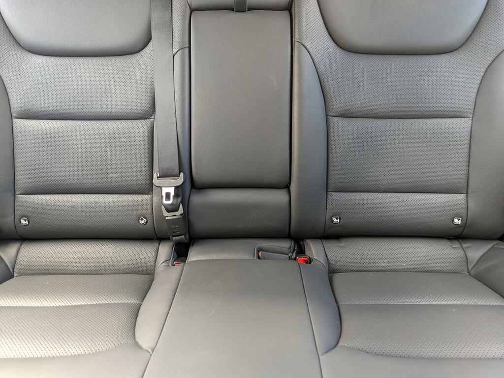 Hyundai Ioniq Premium Silver #27