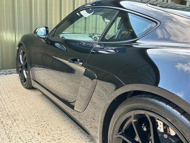 Porsche 718 Cayman 2022 4.0 Cayman Gt4 Pdk 415 Bhp Black #50