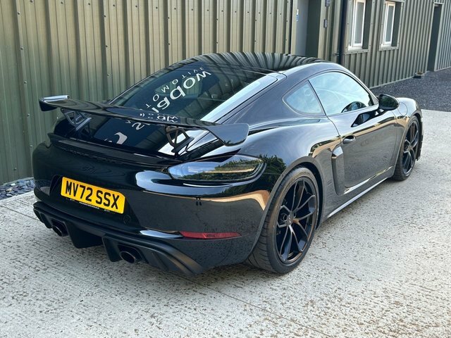 Porsche 718 Cayman 2022 4.0 Cayman Gt4 Pdk 415 Bhp Black #82