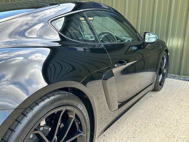 Porsche 718 Cayman 2022 4.0 Cayman Gt4 Pdk 415 Bhp Black #12