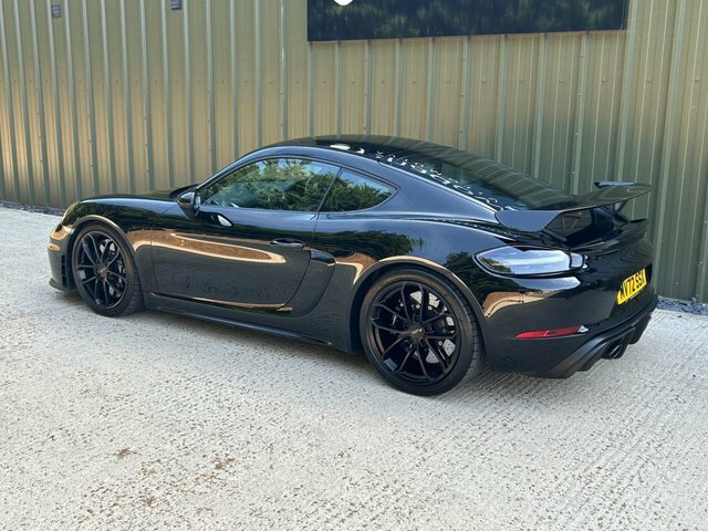 Porsche 718 Cayman 2022 4.0 Cayman Gt4 Pdk 415 Bhp Black #65