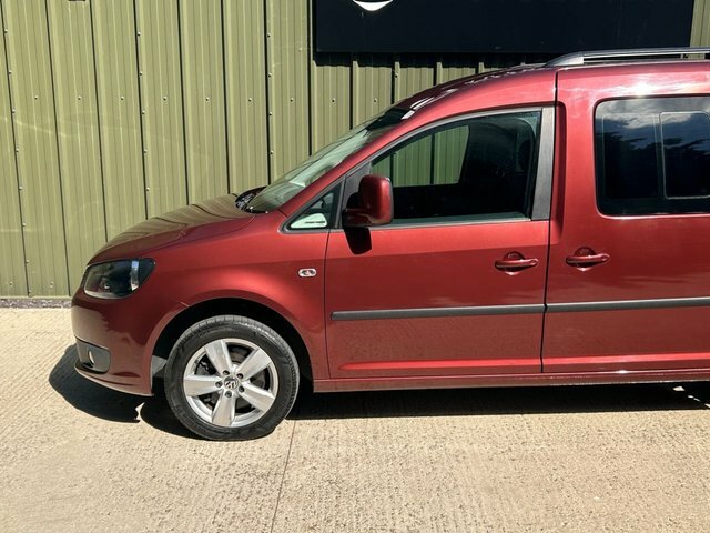 Volkswagen Caddy Maxi Life C20 Life Tdi Bluemotion Technology Black #23