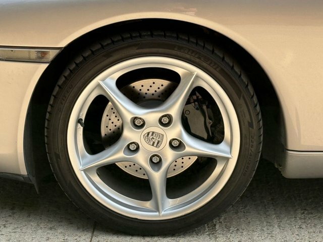 Porsche 911 Carrera 2 #9