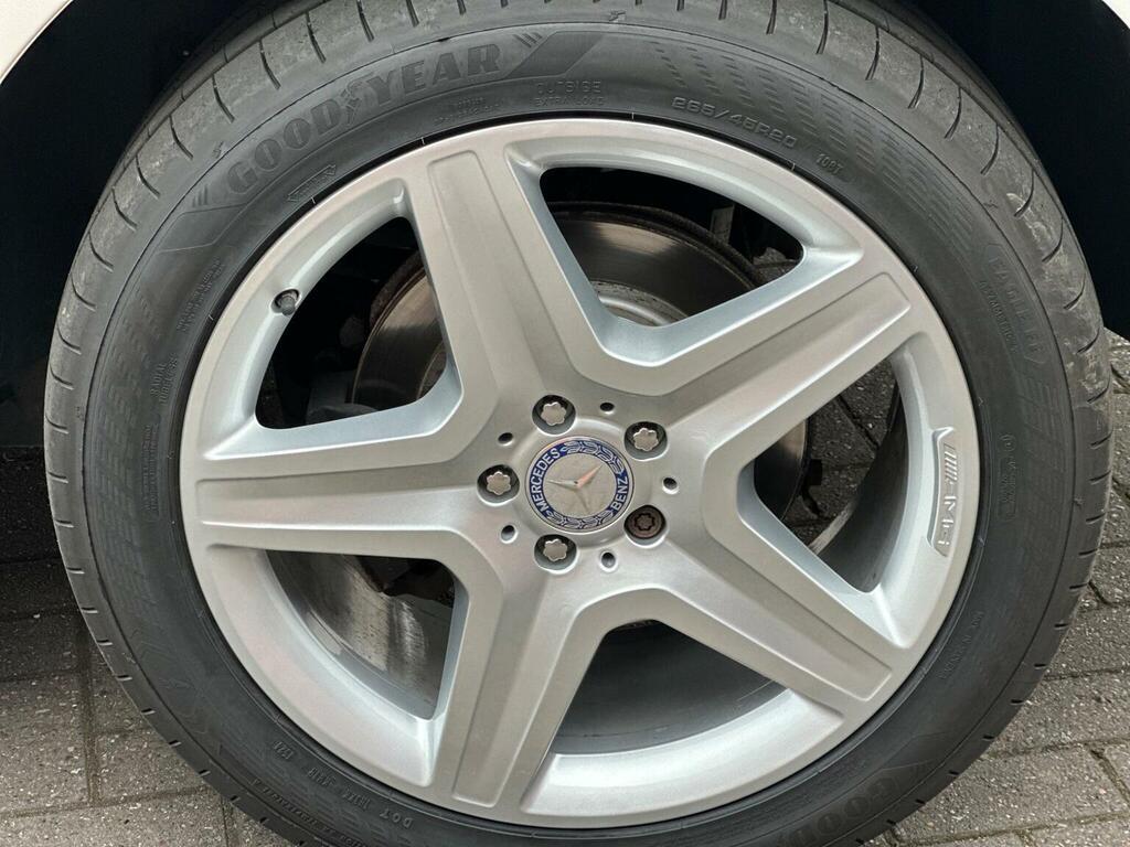Mercedes-Benz M Class 2.1 Ml250 Bluetec Amg Line Suv G-tronic White #17