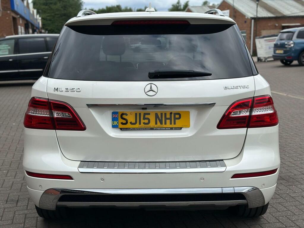 Mercedes-Benz M Class 2.1 Ml250 Bluetec Amg Line Suv G-tronic White #24