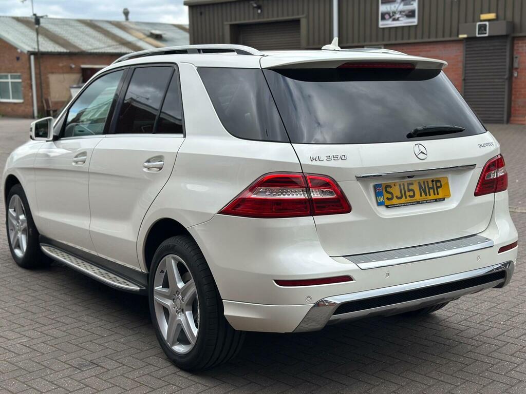 Mercedes-Benz M Class 2.1 Ml250 Bluetec Amg Line Suv G-tronic White #25
