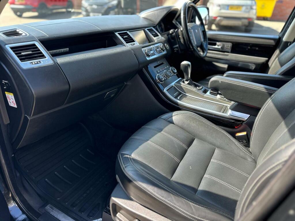 Land Rover Range Rover Sport 3.0 Tdv6 Hse Commandshift Black #41