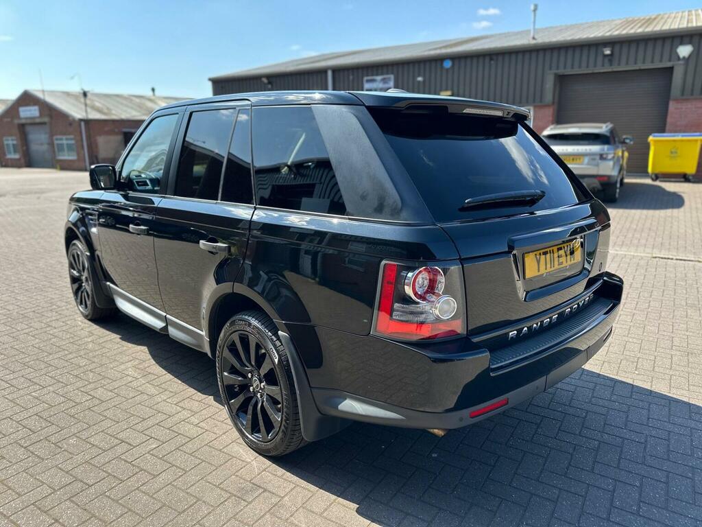 Land Rover Range Rover Sport 3.0 Tdv6 Hse Commandshift Black #18