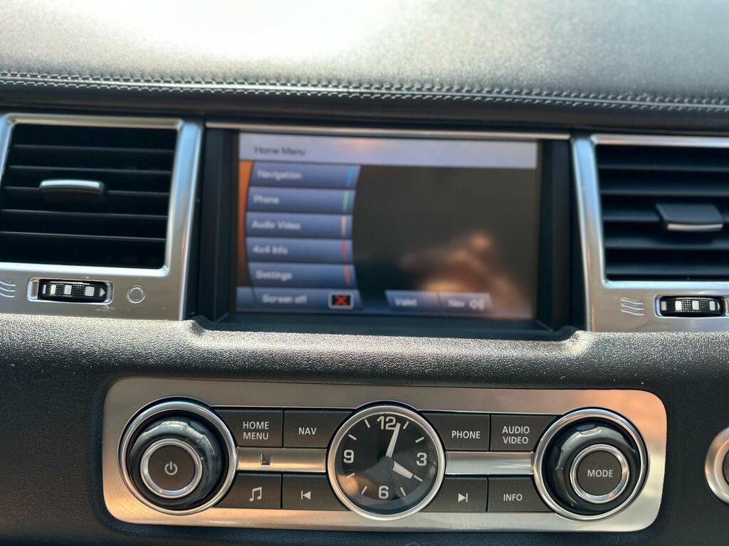 Land Rover Range Rover Sport 3.0 Tdv6 Hse Commandshift Black #50