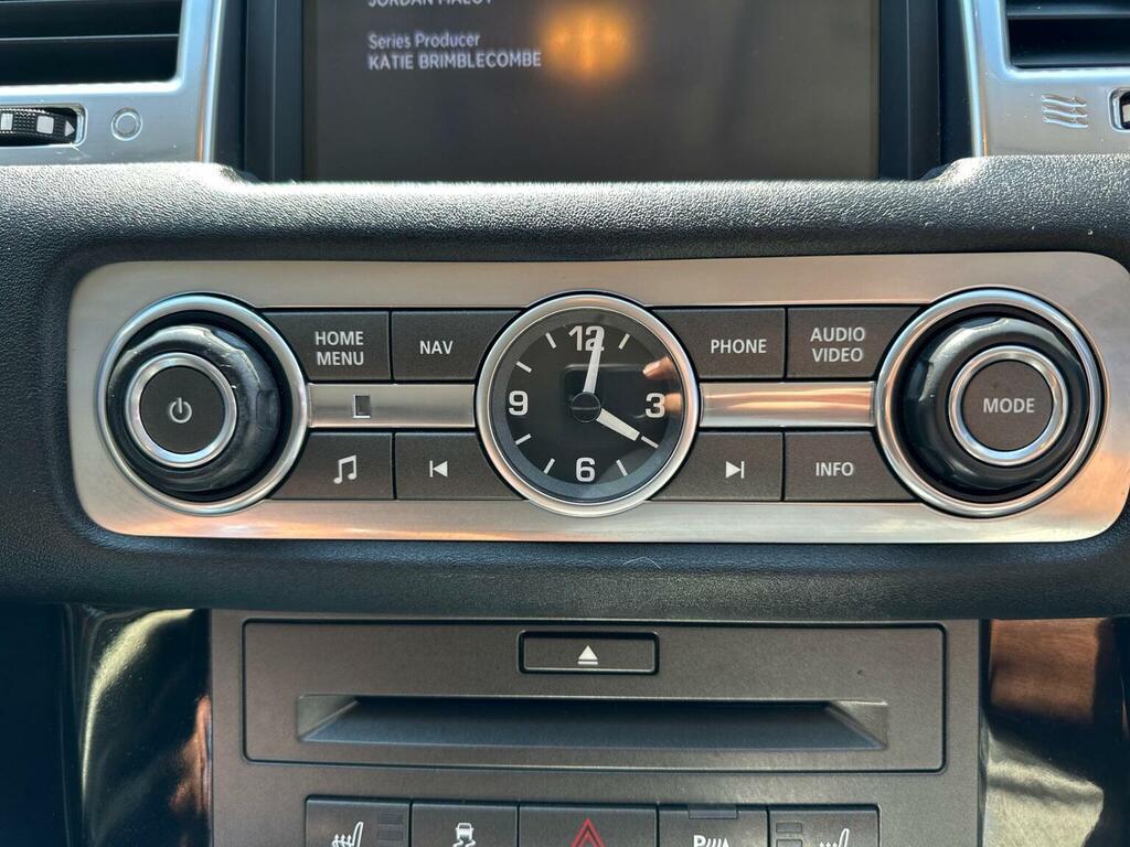 Land Rover Range Rover Sport 3.0 Tdv6 Hse Commandshift Black #47